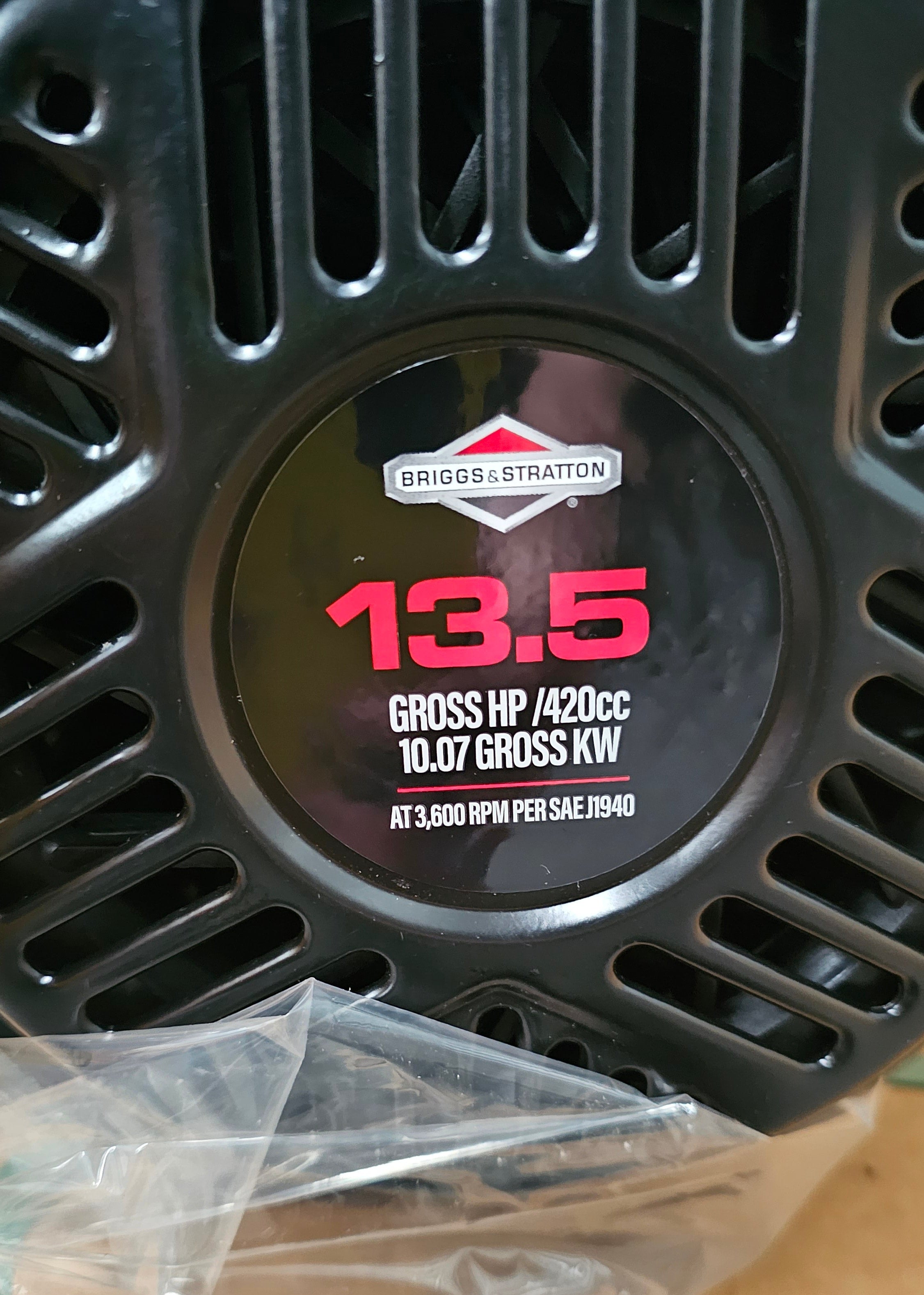 BRIGGS & STRATTON 13.5HP OHV PETROL ENGINE (2100 SERIES) INDUSTRAIL